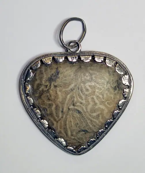 Heart-shaped stone amulet in a silver mount, Bavaria (Germany), 1700-1799