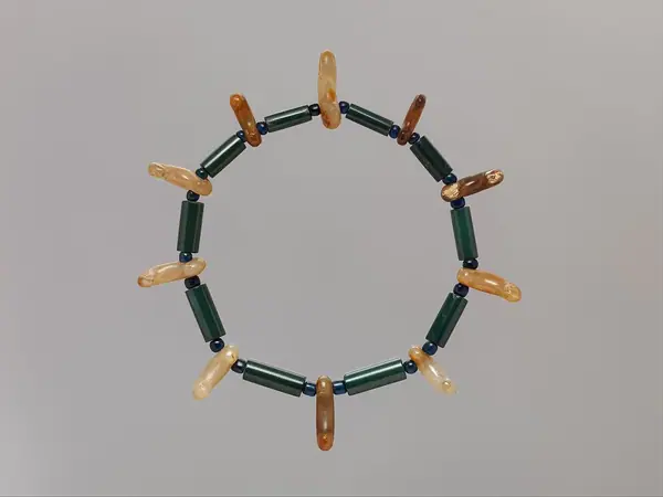 Necklace with Claw-Shaped Beads (Magatama) ca. 7th century