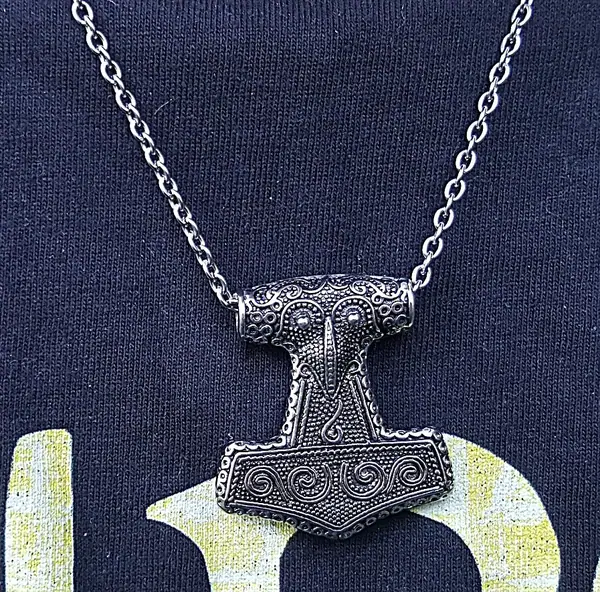 A copy of the Thor's hammer from Skåne - Nachbildung des Thorshammers von Skåne