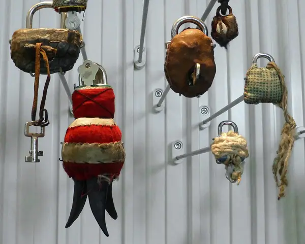 Amulettes-cadenas-Sénégal