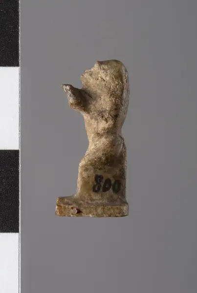 Amulet depicting a baboon title QS:P1476,en:"Amulet depicting a baboon " label QS:Len,"Amulet depicting a baboon " label QS:Lit,"Amuleto raffigurante un babbuino"