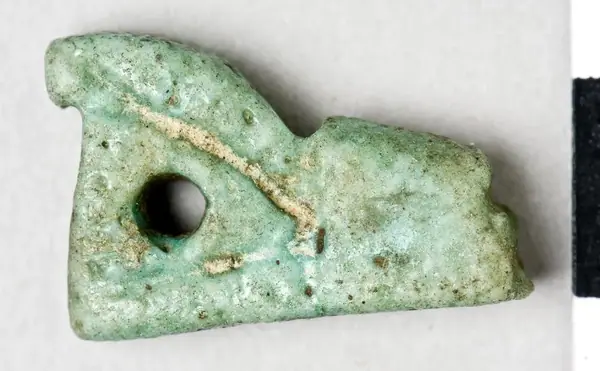 Amulet@eng, crown@eng, jewellery@eng, krona, jewellery amulet from Egypt